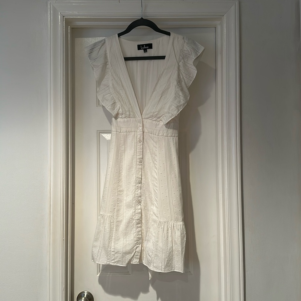 LULUS WHITE MINI DRESS DEEP V WITH TIE